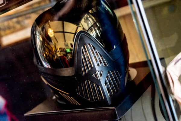 airsoft mask with gold mirror visor